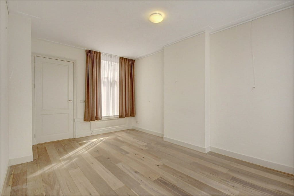 Photo 12 of Amstel 308-3