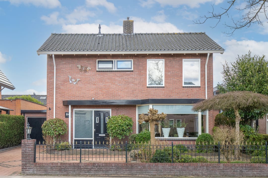 Photo 1 of Stationsweg West 24-A