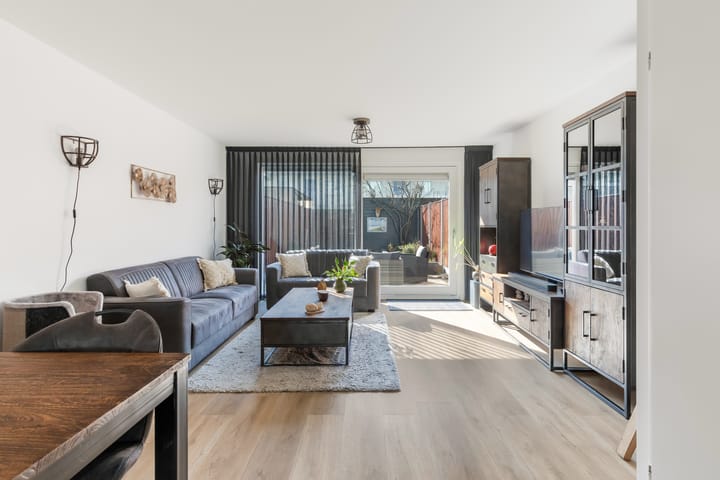 Foto 24 van Winkelstede 52