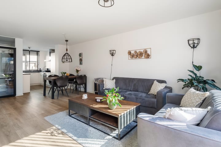 Foto 25 van Winkelstede 52