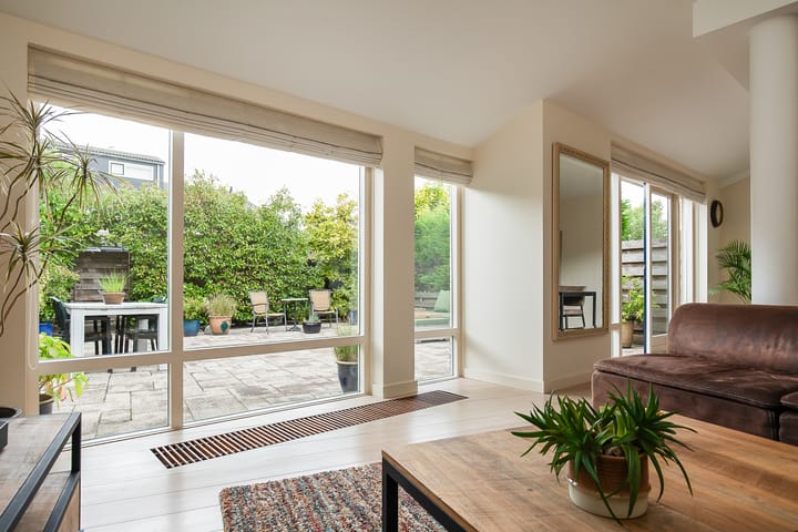 Foto 2 van Haya van Somerensingel 109