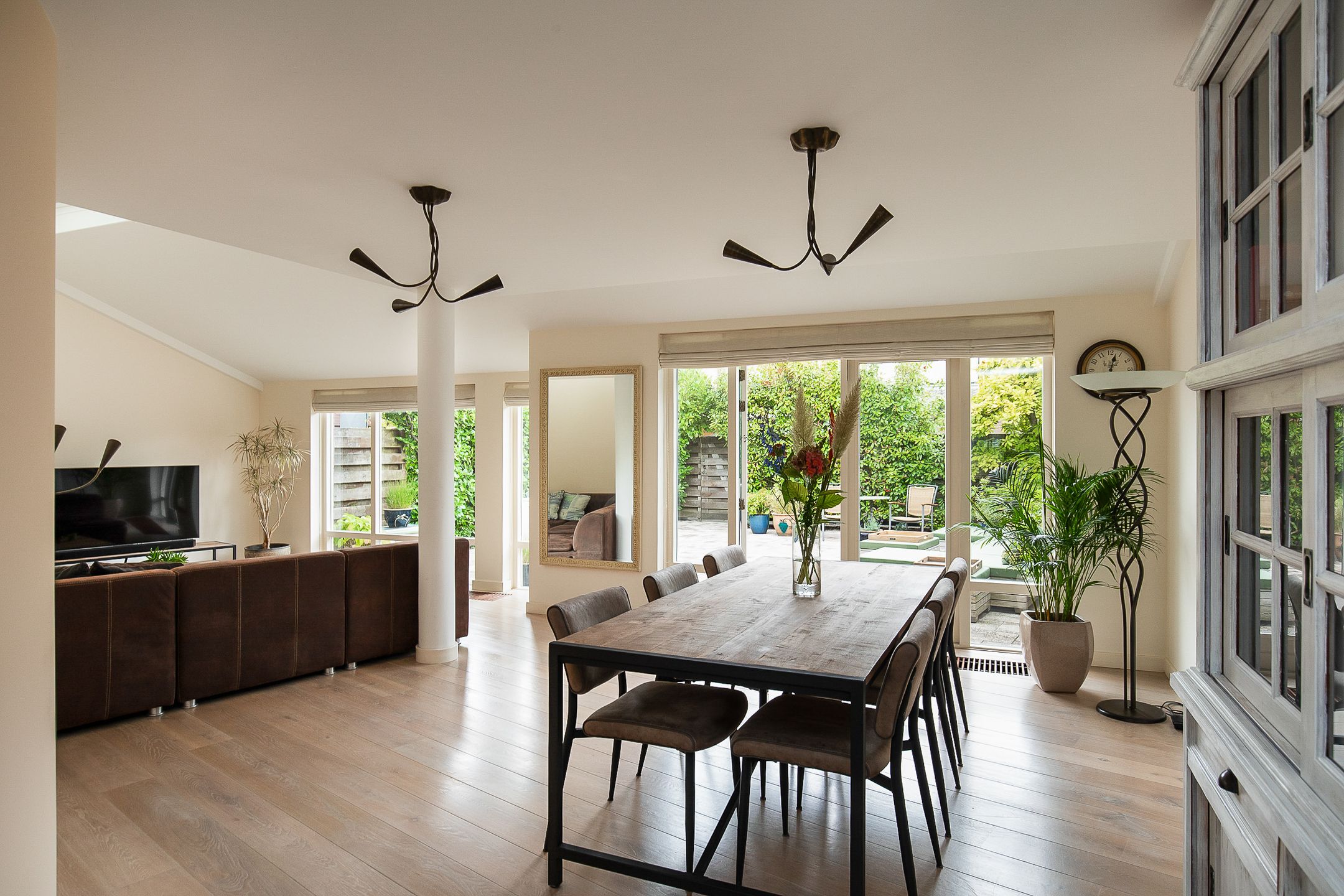 Foto 3 van Haya van Somerensingel 109