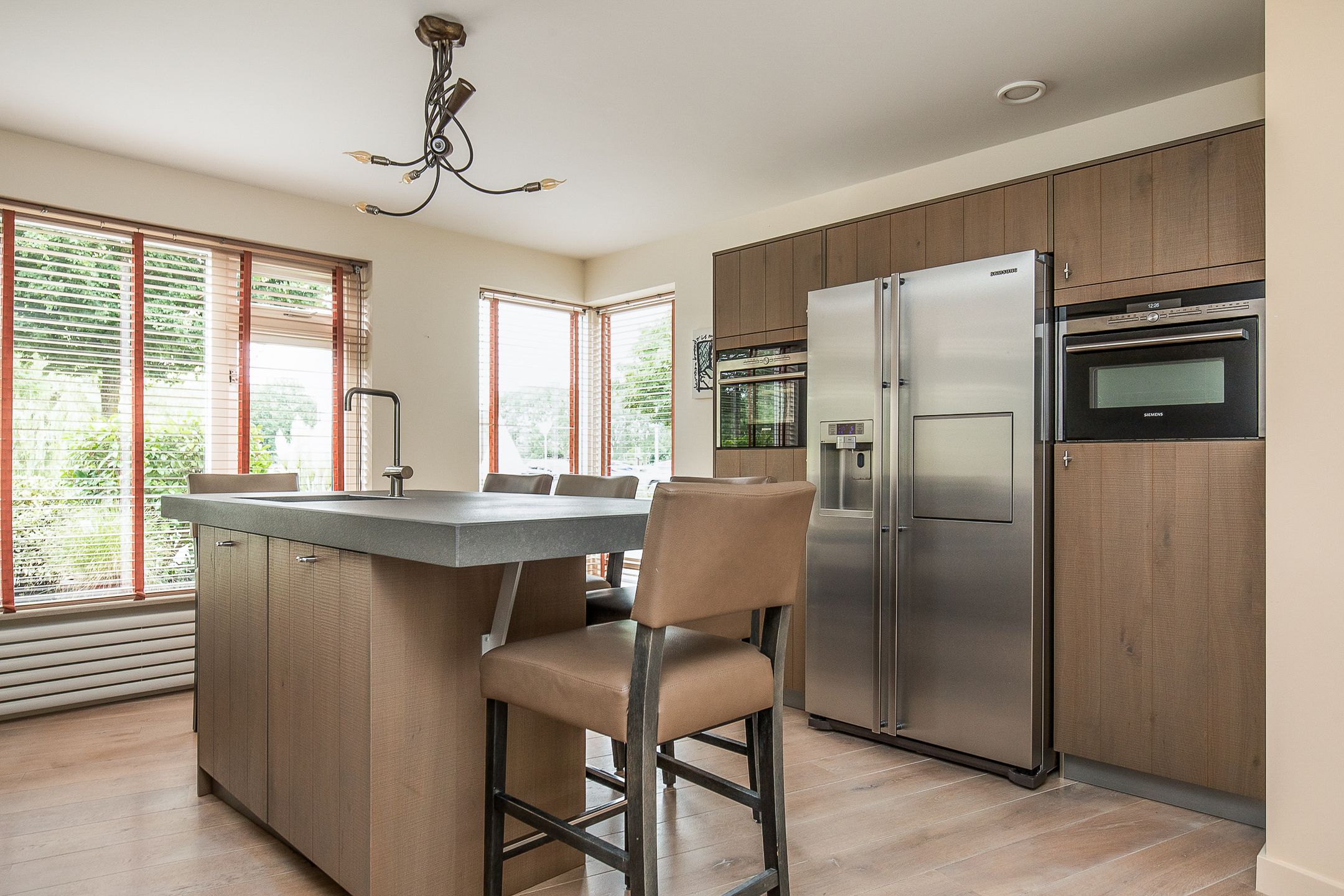 Foto 12 van Haya van Somerensingel 109