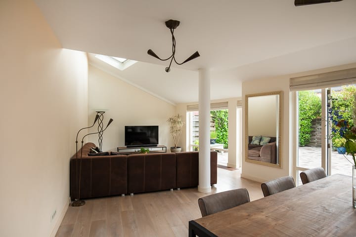 Foto 14 van Haya van Somerensingel 109