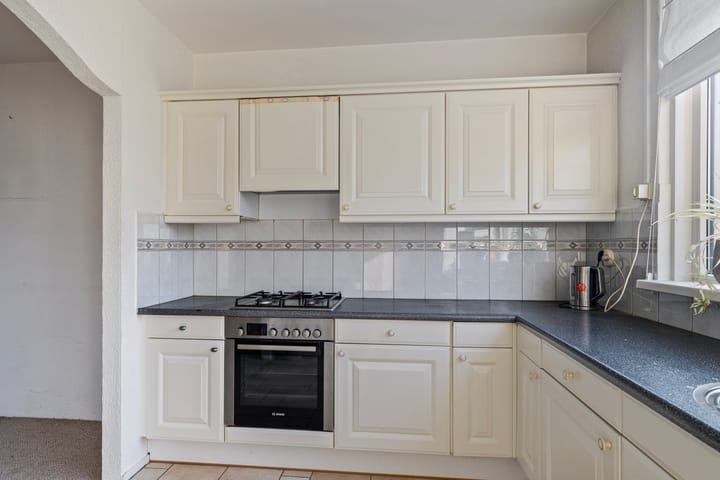 Foto 11 van Burg Henrylaan 60