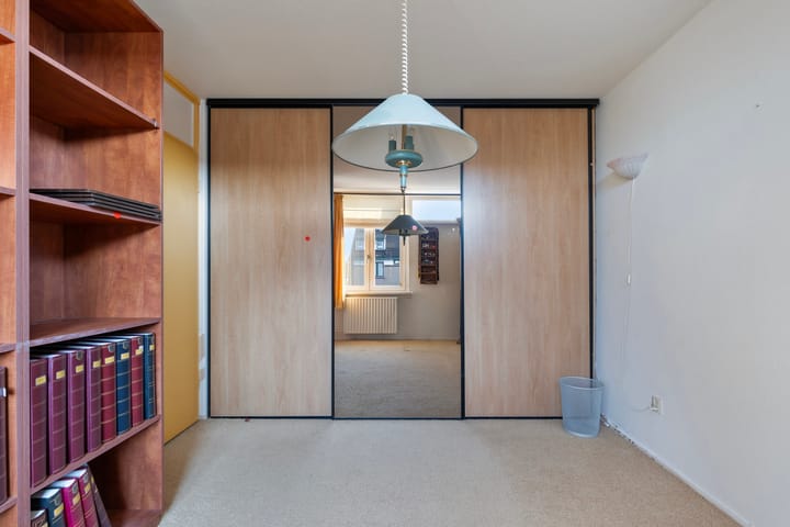 Foto 21 van Burg Henrylaan 60