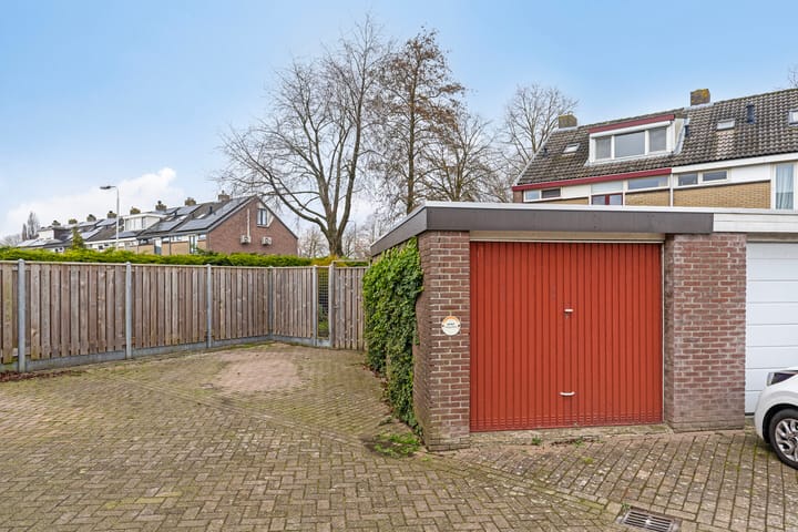 Foto 35 van Burg Henrylaan 60