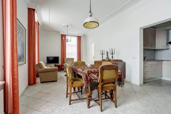 Foto 18 van Schoolstraat 12-B