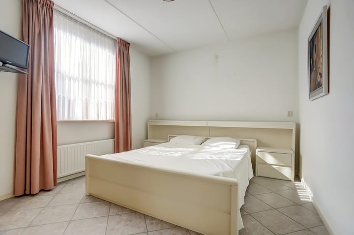 Foto 24 van Schoolstraat 12-B