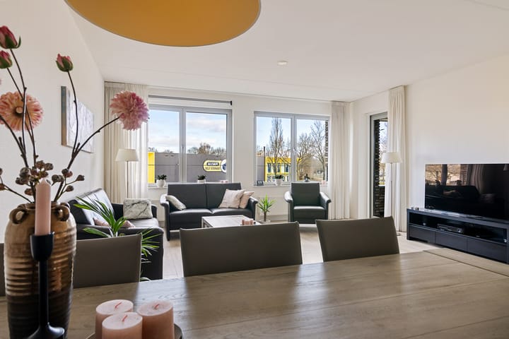 Foto 11 van De Malus 9