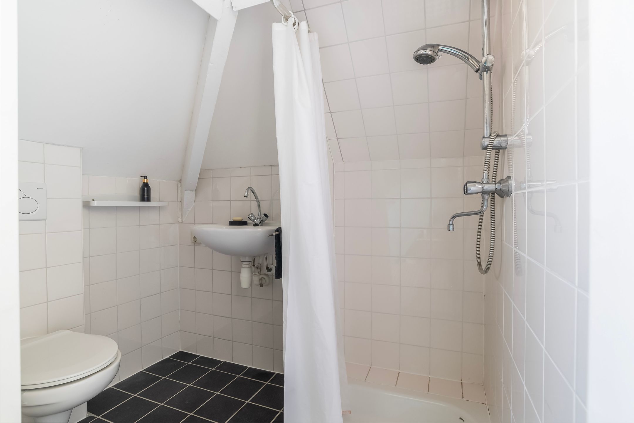 Foto 21 van Emmalaan 27