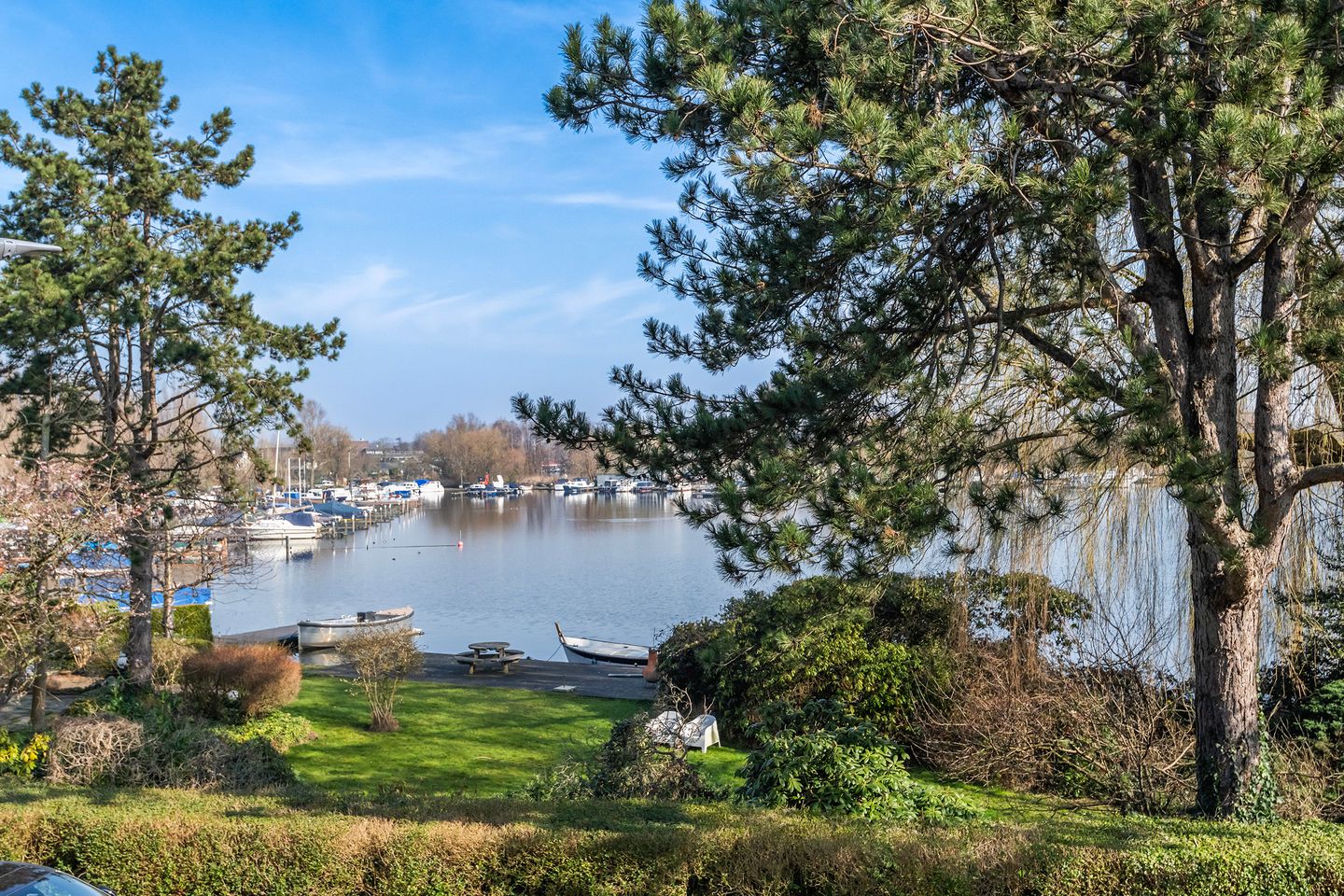 Foto 25 van Emmalaan 27