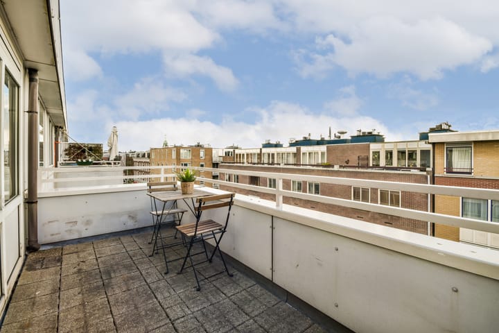 Foto 7 van Van Hogendorpstraat 77-B