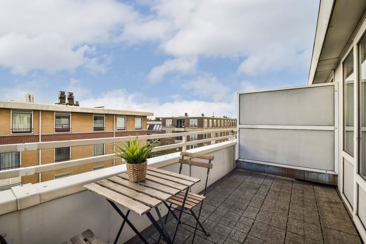 Foto 9 van Van Hogendorpstraat 77-B