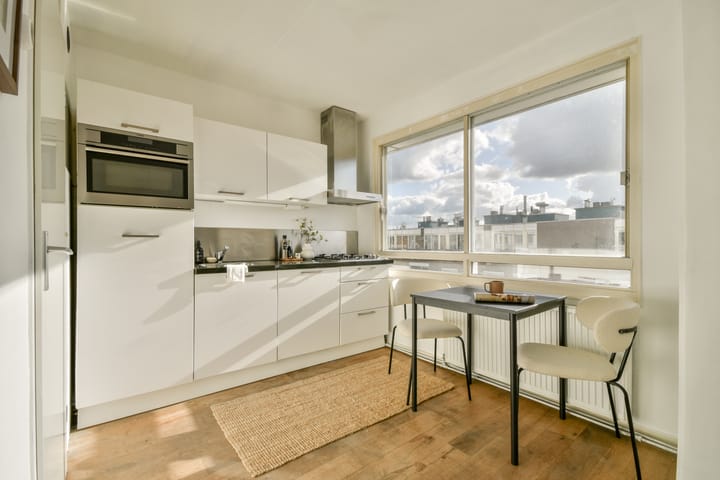 Foto 11 van Van Hogendorpstraat 77-B