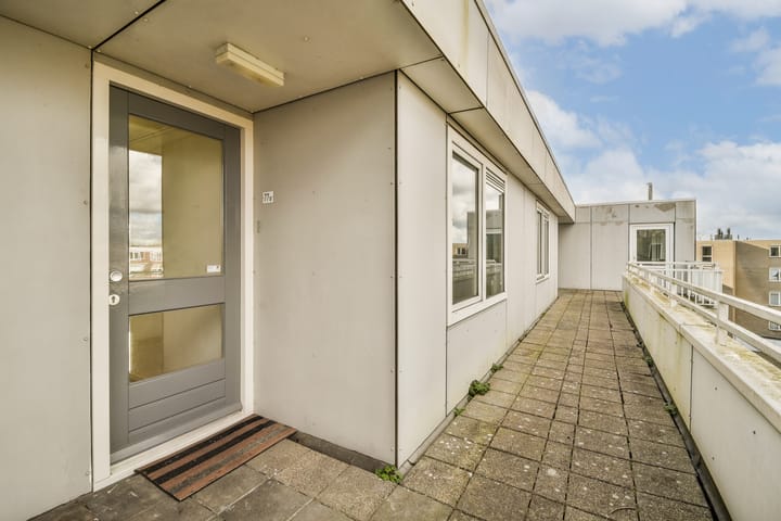 Foto 19 van Van Hogendorpstraat 77-B