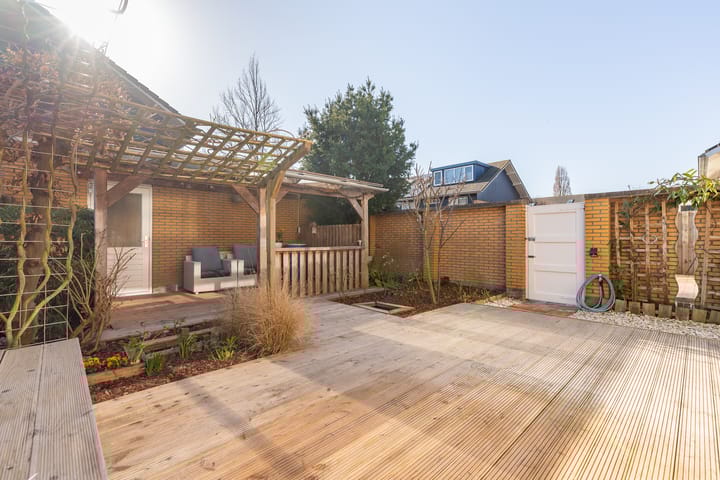 Foto 41 van Herfststraat 6