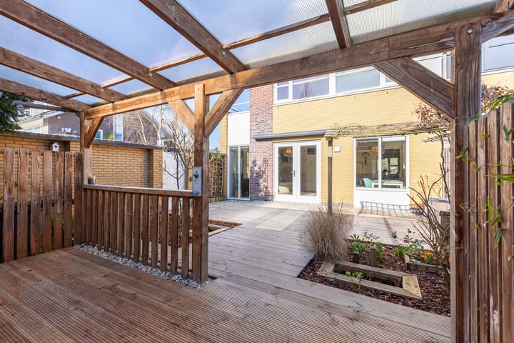 Foto 44 van Herfststraat 6