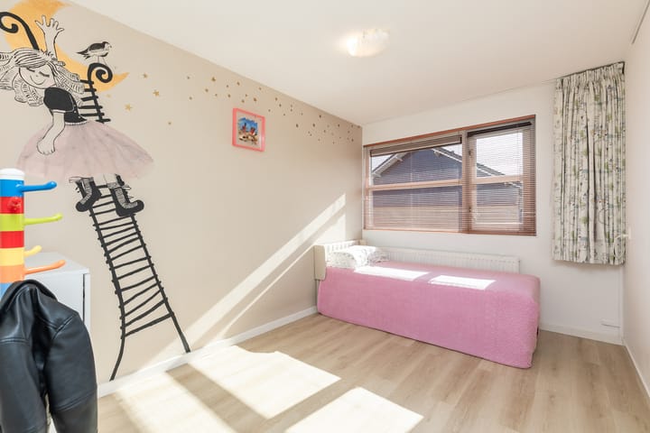 Foto 56 van Herfststraat 6