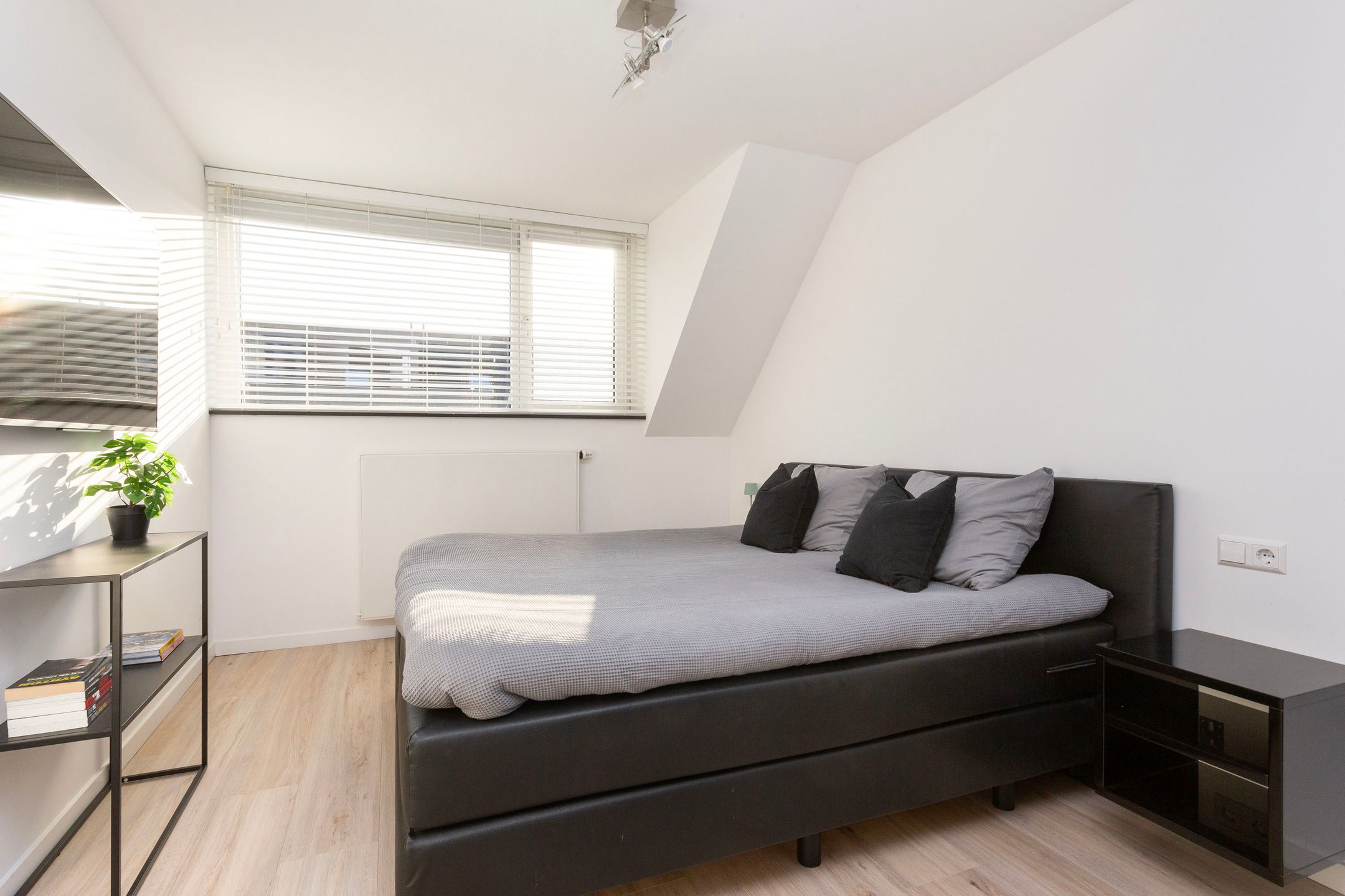 Photo 15 of Valkenkamp 595