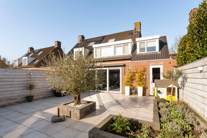 Photo 43 of Valkenkamp 595