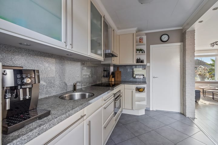 Foto 12 van Prinses Christinastraat 9