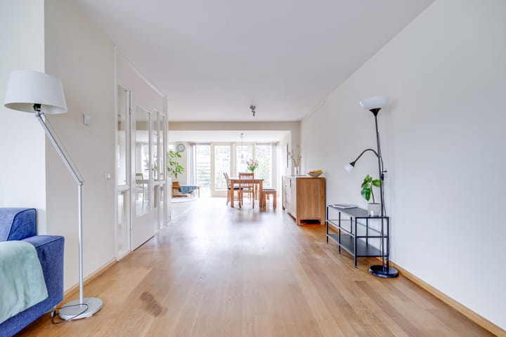 Foto 12 van Vechtensteinlaan 1