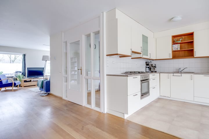 Foto 15 van Vechtensteinlaan 1