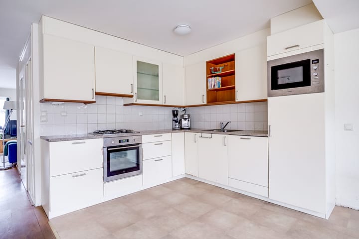 Foto 17 van Vechtensteinlaan 1