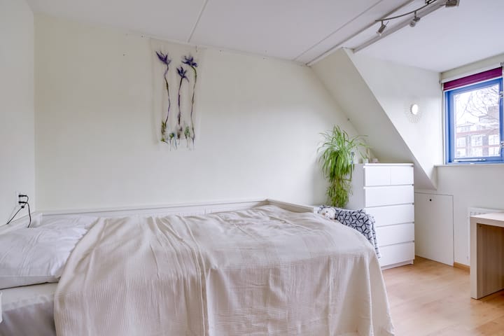 Foto 23 van Vechtensteinlaan 1