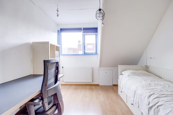 Foto 28 van Vechtensteinlaan 1