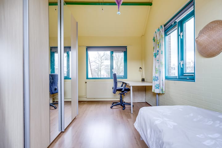 Foto 32 van Vechtensteinlaan 1