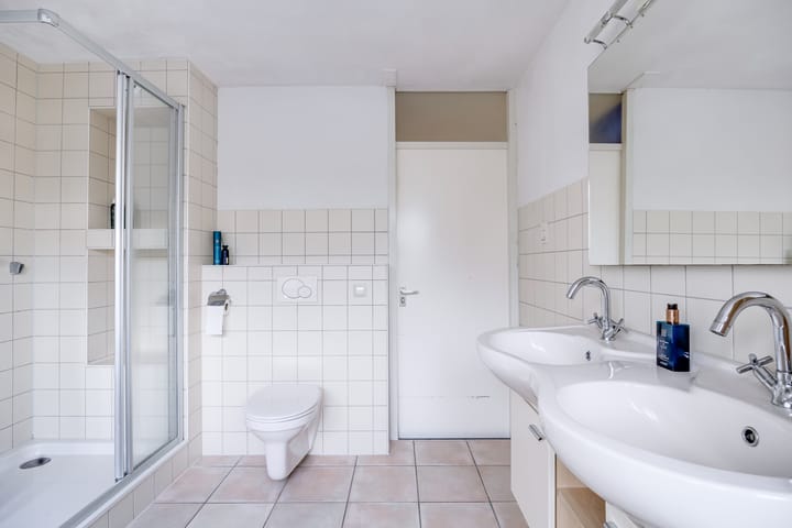 Foto 36 van Vechtensteinlaan 1