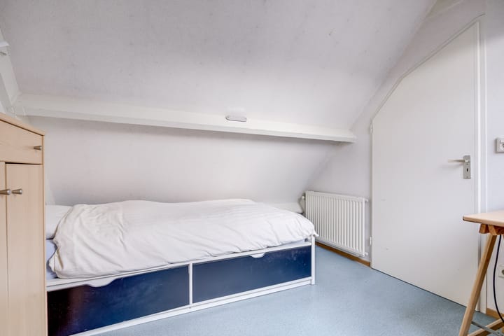 Foto 41 van Vechtensteinlaan 1