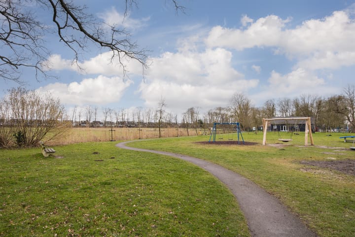 Foto 60 van Vechtensteinlaan 1