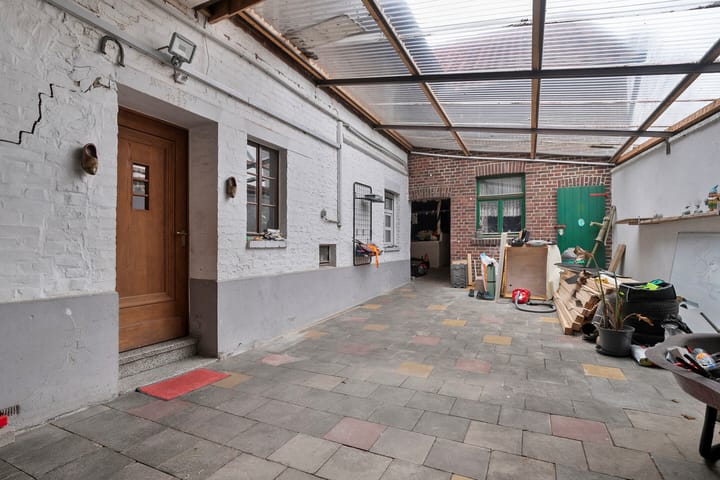 Foto 4 van Jan-von-Werth-Straße 102