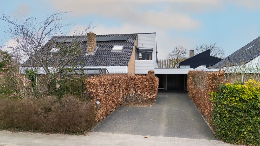 Foto 1 van Burgemeester Overdorpstraat 61