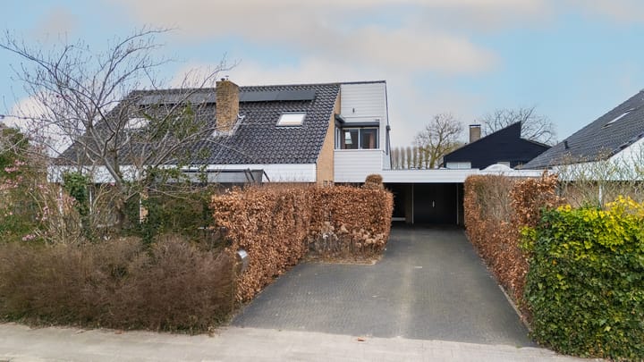 Foto 1 van Burgemeester Overdorpstraat 61