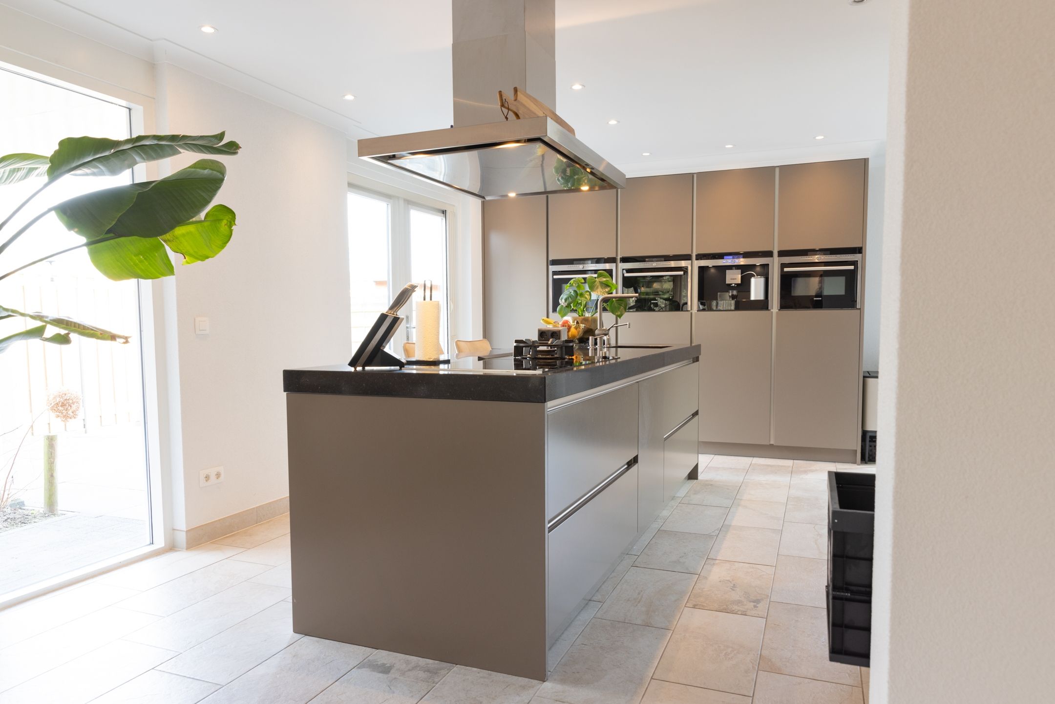 Foto 3 van Burgemeester Overdorpstraat 61