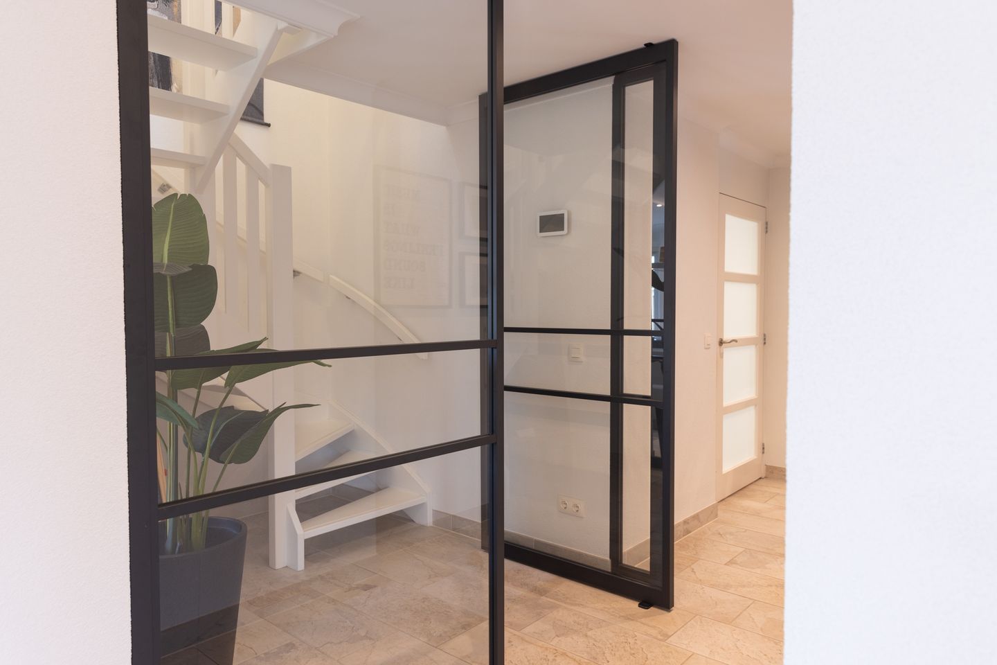 Foto 5 van Burgemeester Overdorpstraat 61