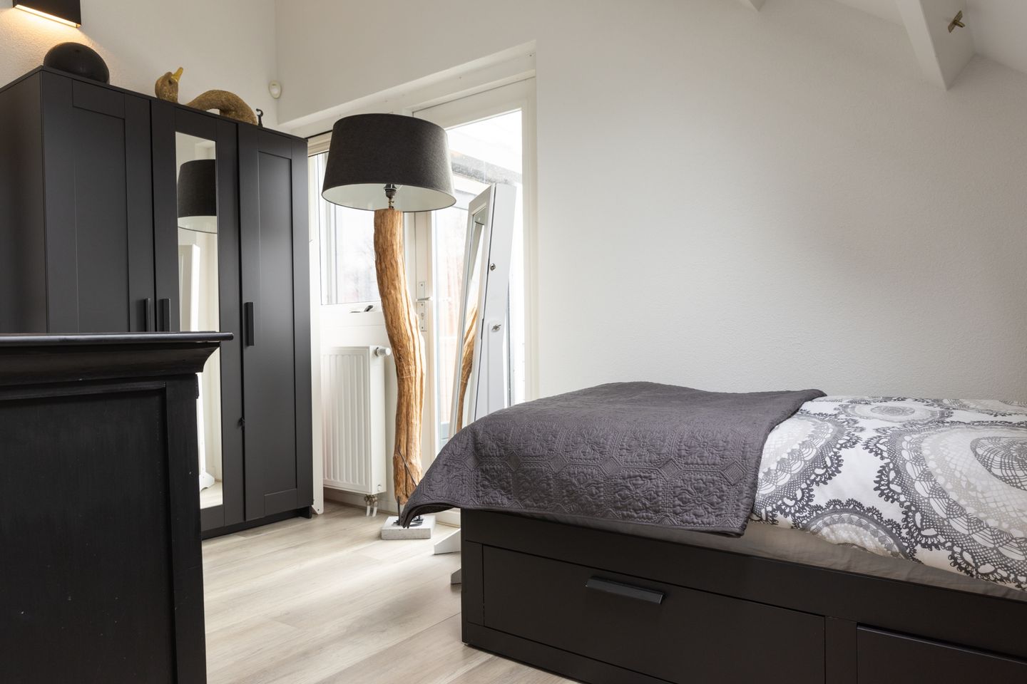 Foto 44 van Burgemeester Overdorpstraat 61