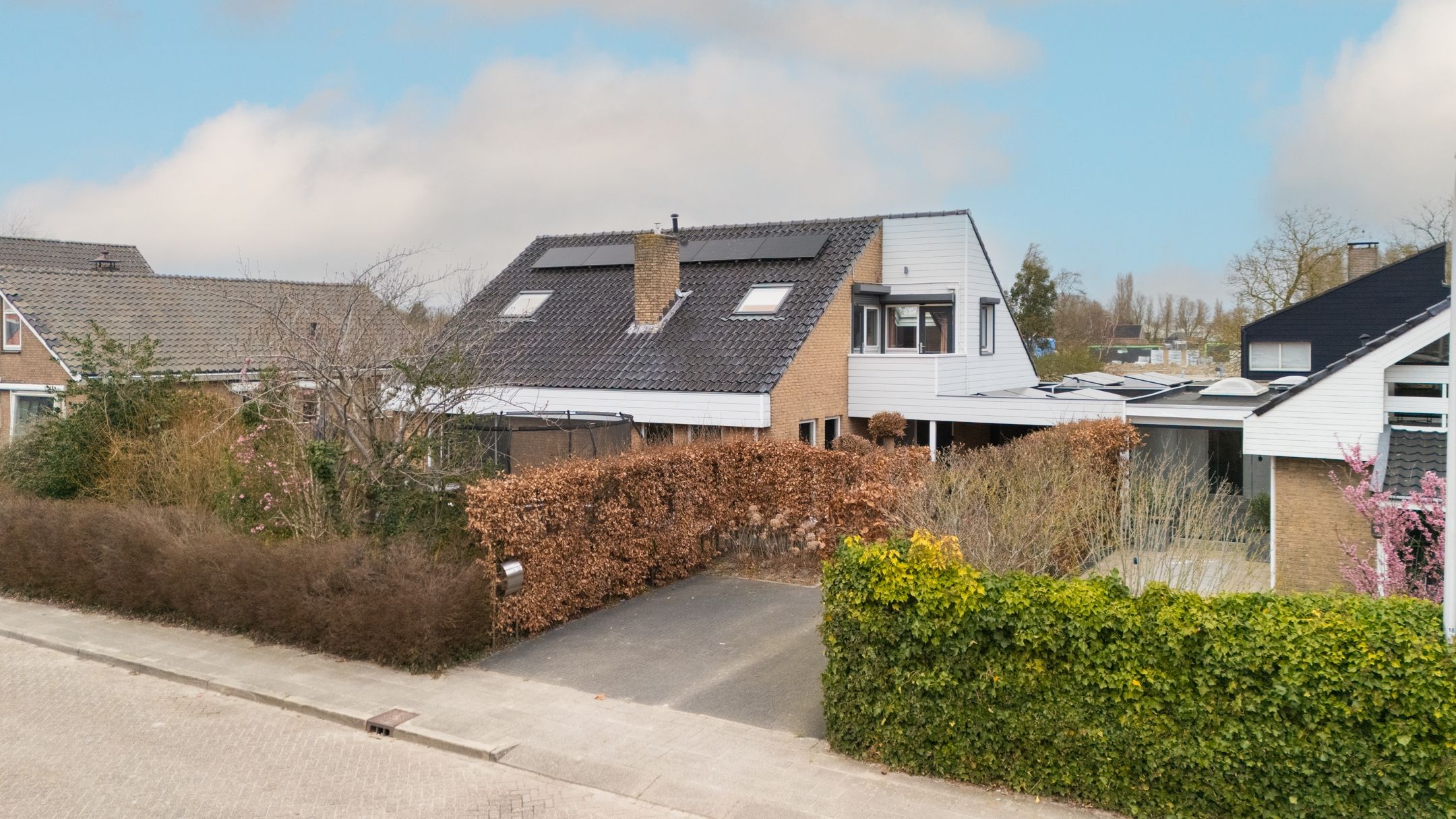 Foto 63 van Burgemeester Overdorpstraat 61