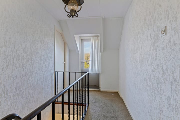 Foto 16 van Dahliastraat 6