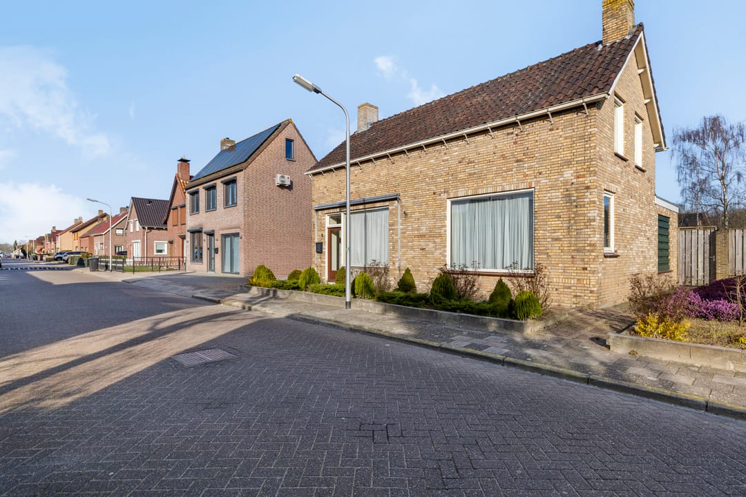 Foto 31 van Dahliastraat 6