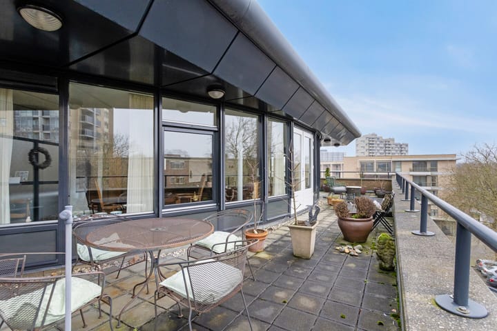 Foto 10 van Pettelaarseweg 190-F