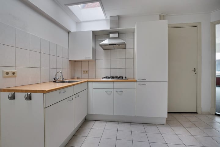 Photo 3 of Frans van Waesberghestraat 25