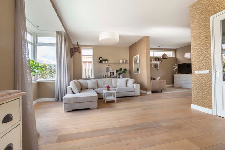 Foto 2 van Raadhuisweg 32