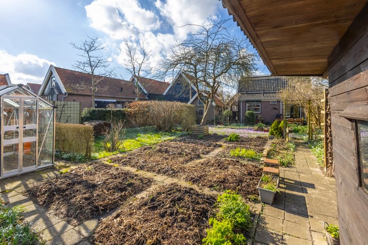 Photo 36 of Nieuweweg 233