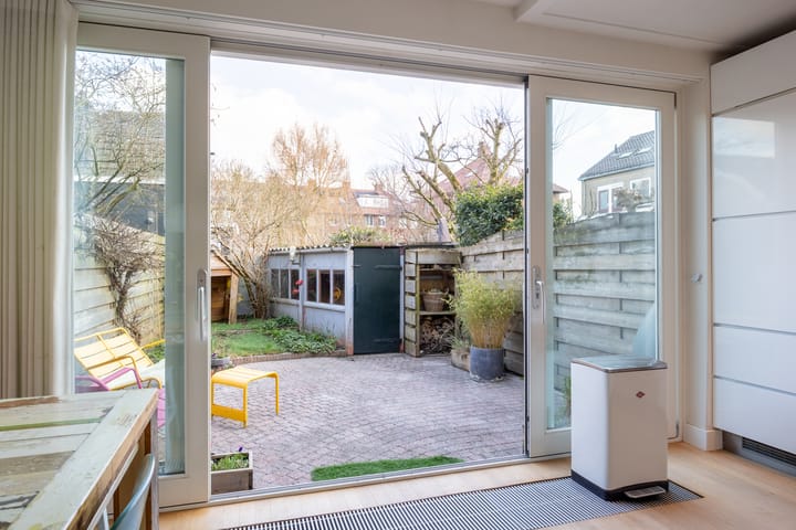 Foto 15 van Byronstraat 46