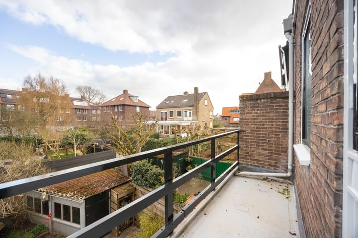 Foto 33 van Byronstraat 46